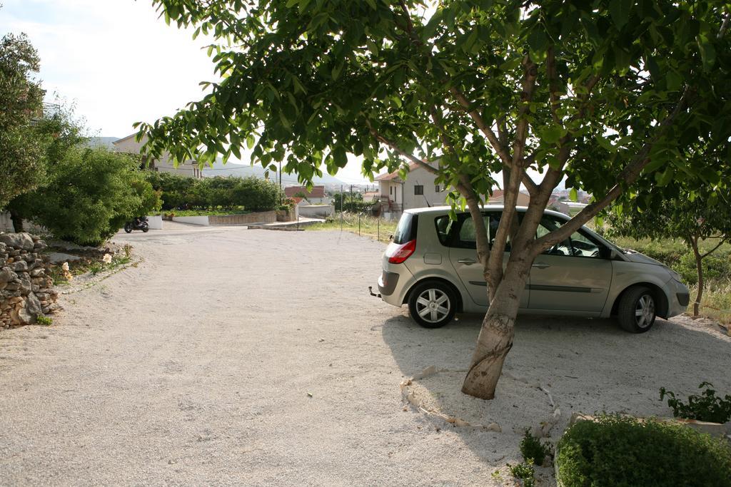 Apartment Nives Trogir Eksteriør bilde