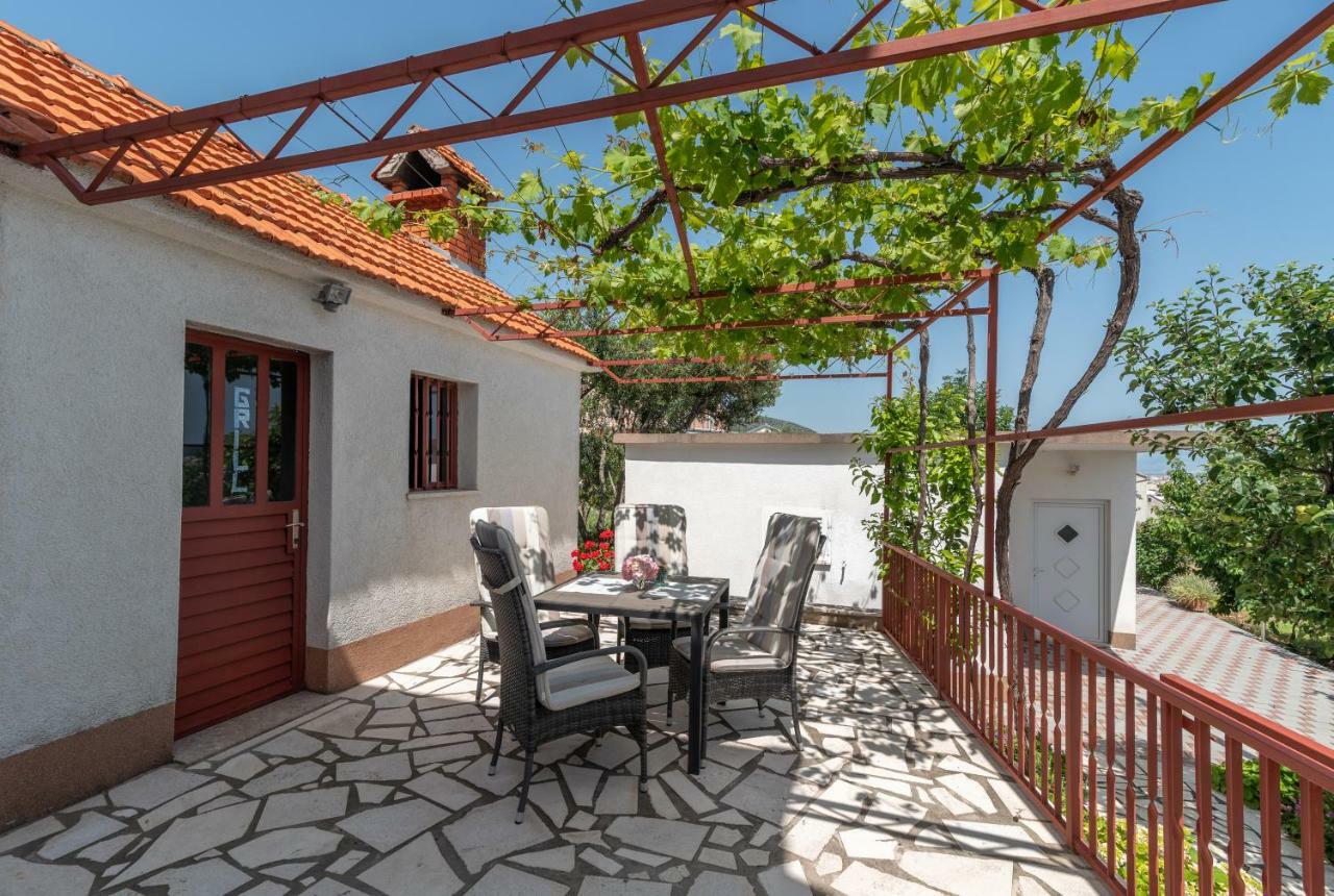 Apartment Nives Trogir Eksteriør bilde