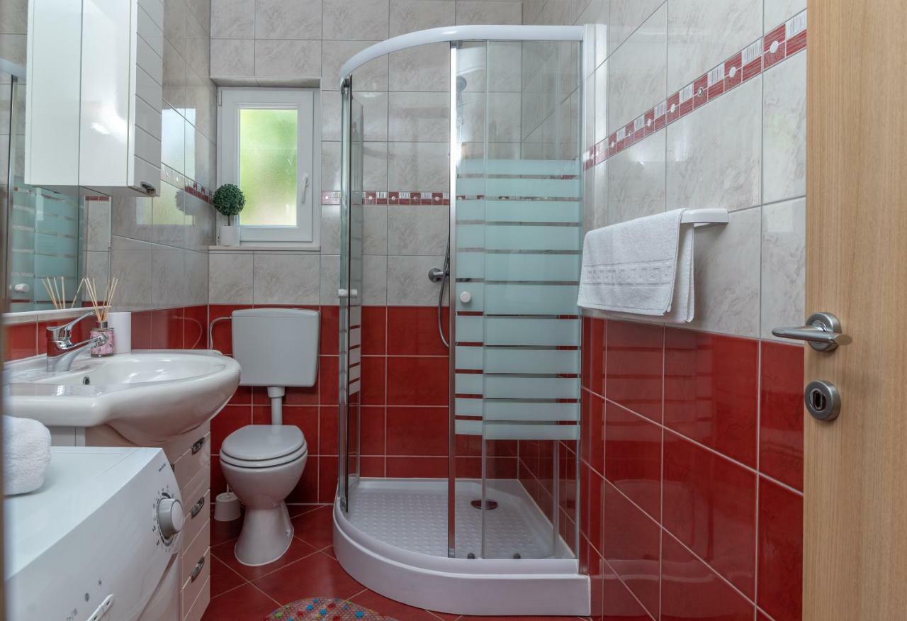 Apartment Nives Trogir Eksteriør bilde