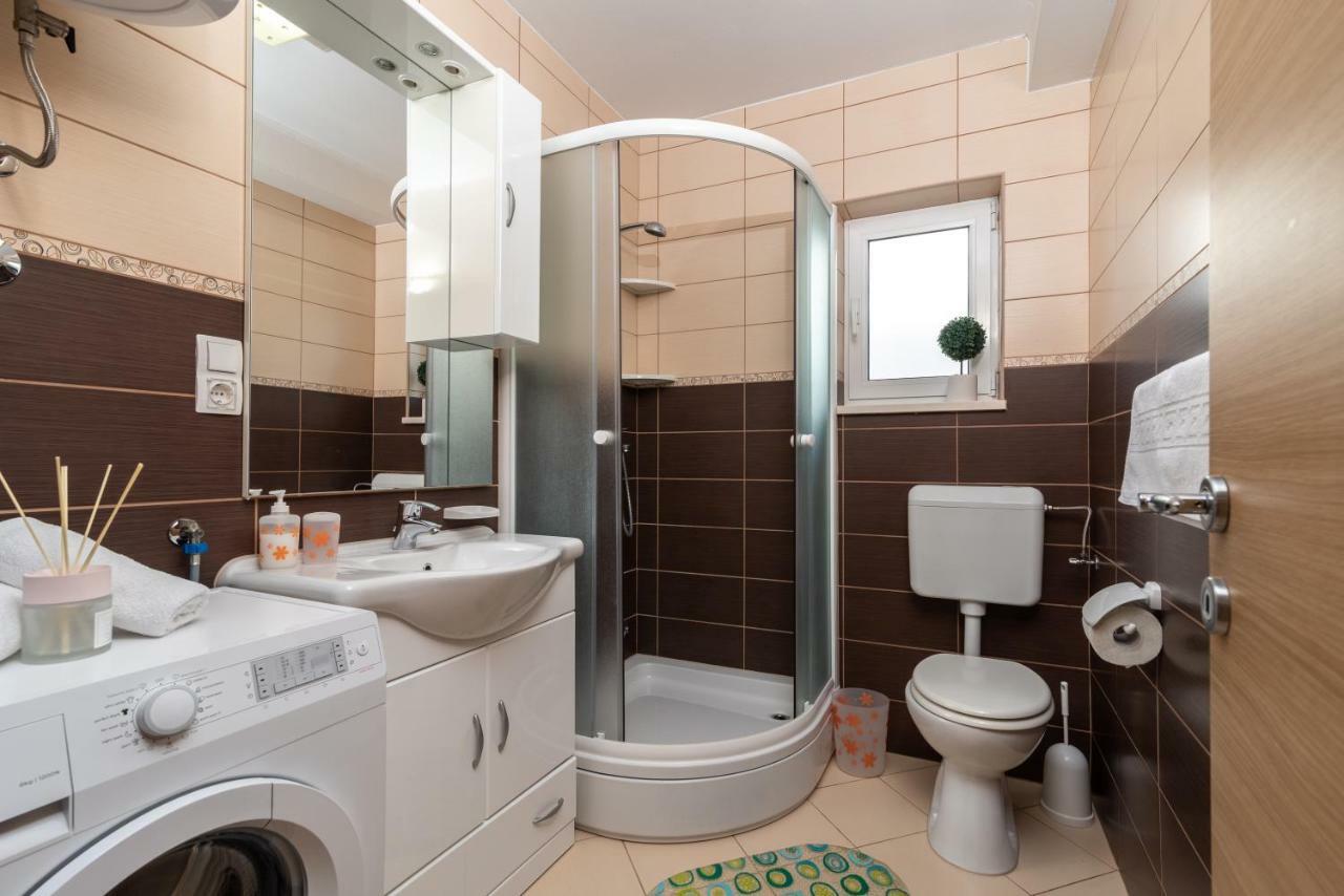 Apartment Nives Trogir Eksteriør bilde
